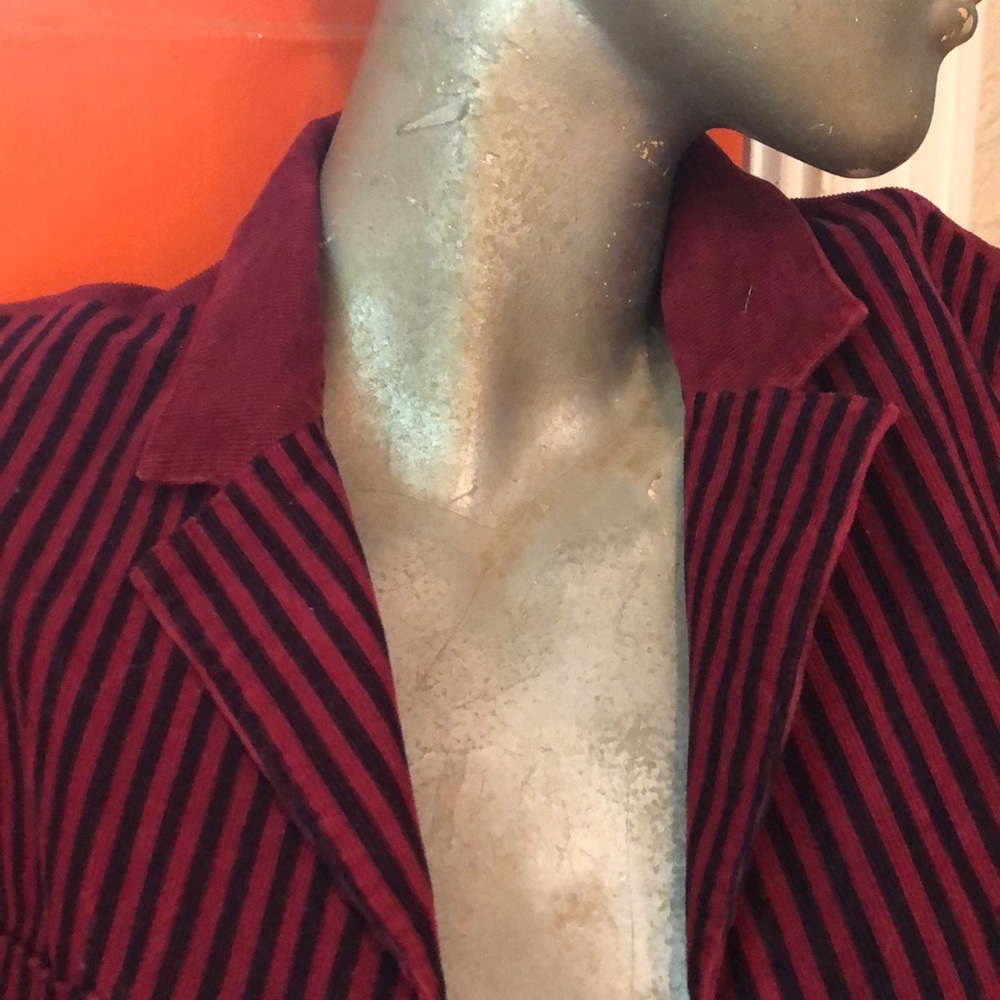 Corduroy collared vest - Picture 2 of 6